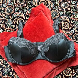 Stella McCartney NWOT silk and lace dark green bra 36C